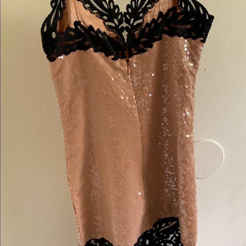 Sequence peach colored dress